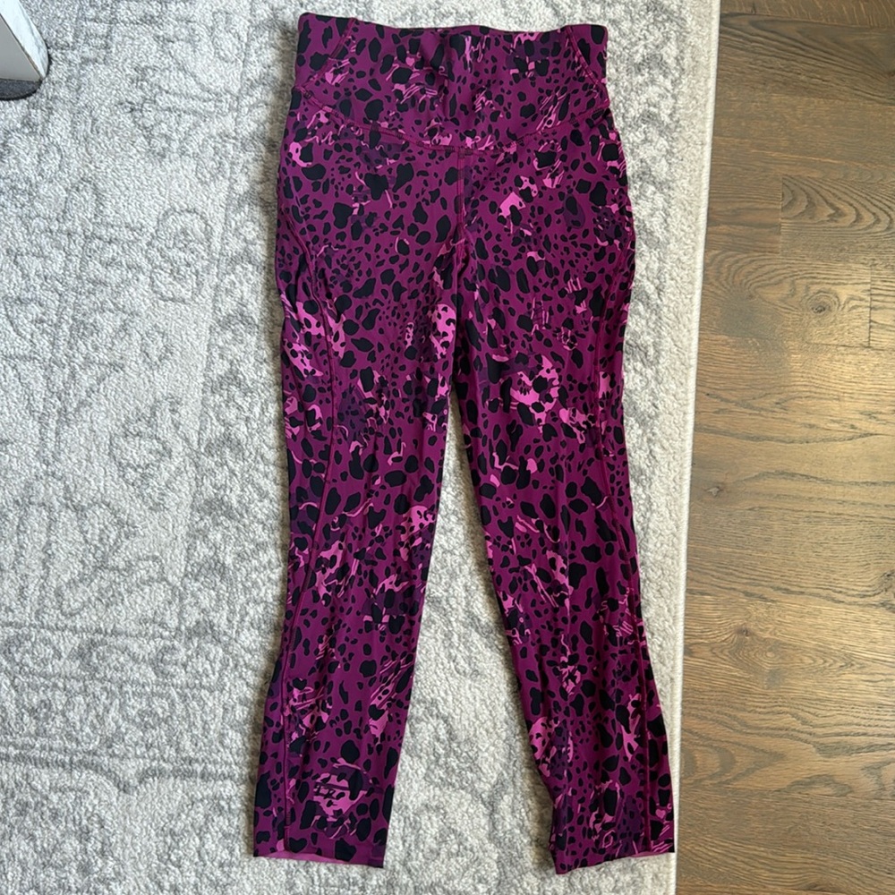 Lululemon leggings. Barely used